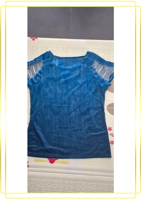 T-shirt – photo 2